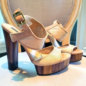 RACHEL ZOE platform heels. Size 7.5